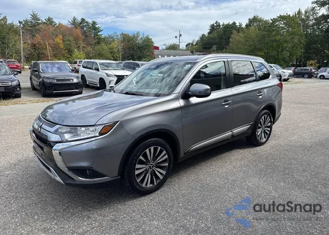 2020 Mitsubishi Outlander Se/Sel/Le z USA, uszkodzony, nr VIN JA4AZ3A38LZ035822